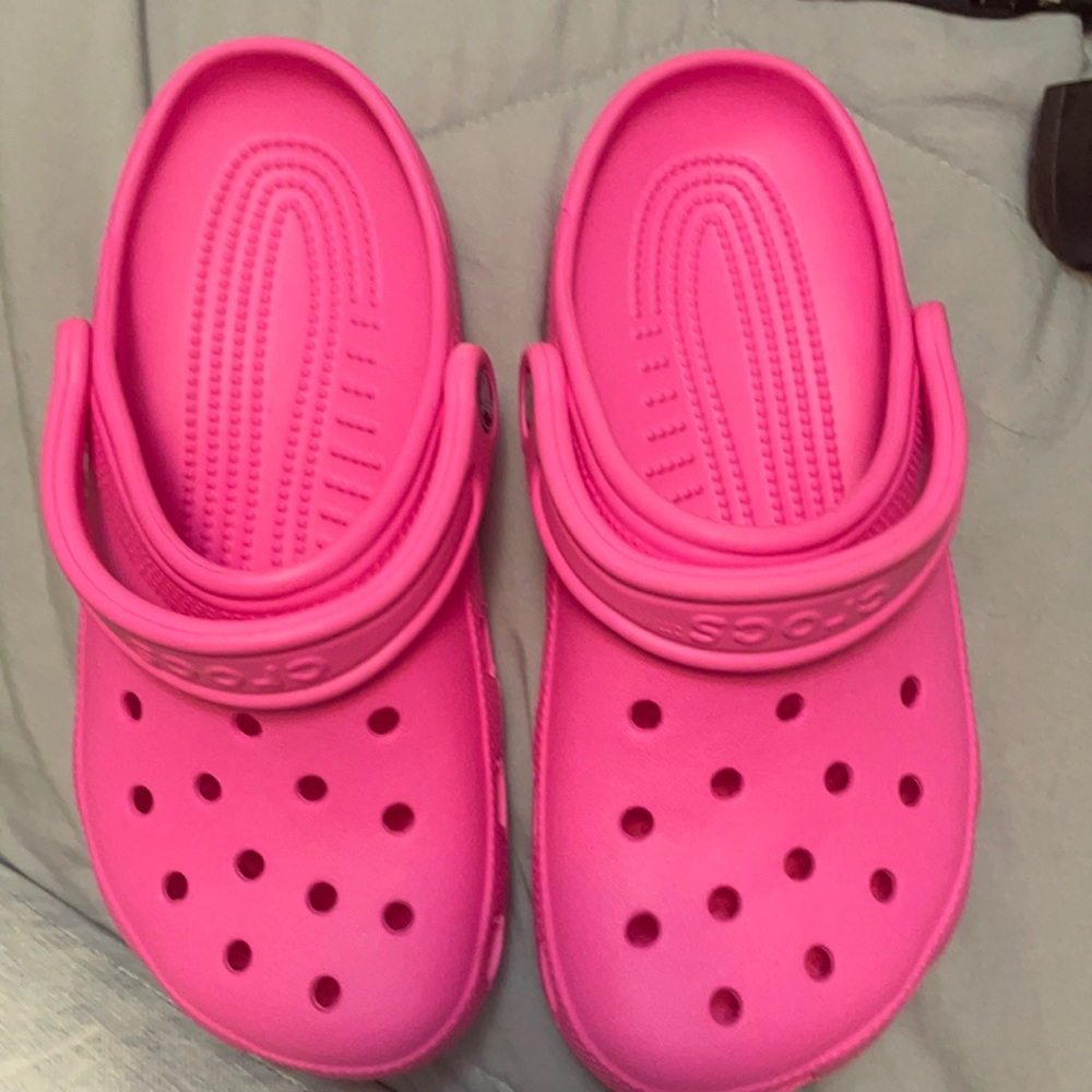 Pink crocs